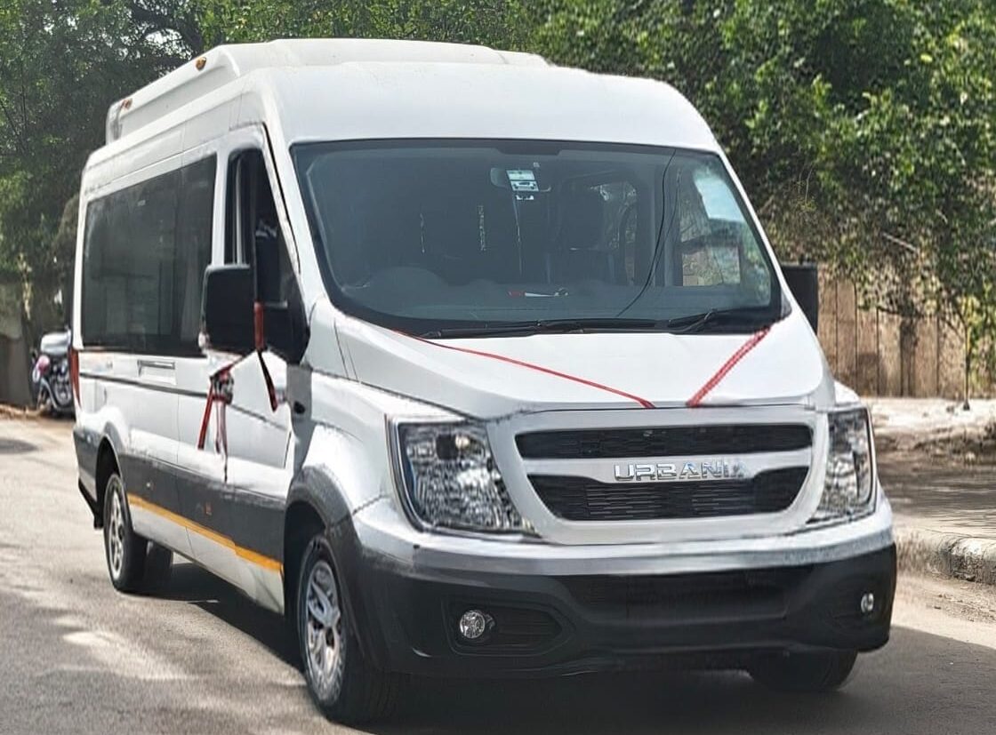12 Seater Tempo Traveller Delhi
