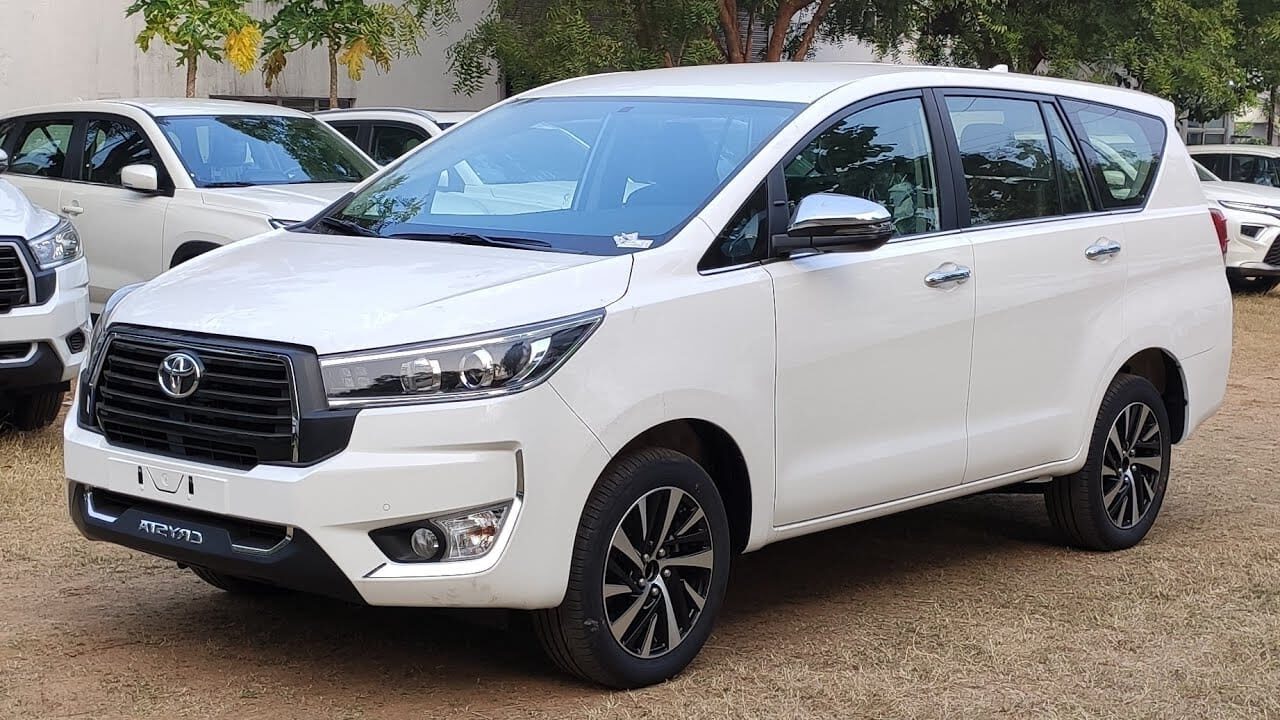 Gurugram to Delhi Airport Taxi